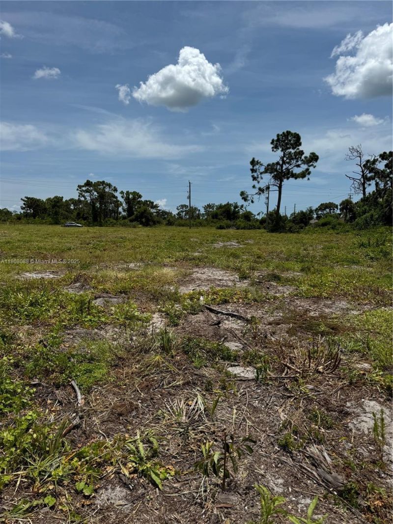 23 Rotonda Plpz, Rotonda West, FL 33947 Photo