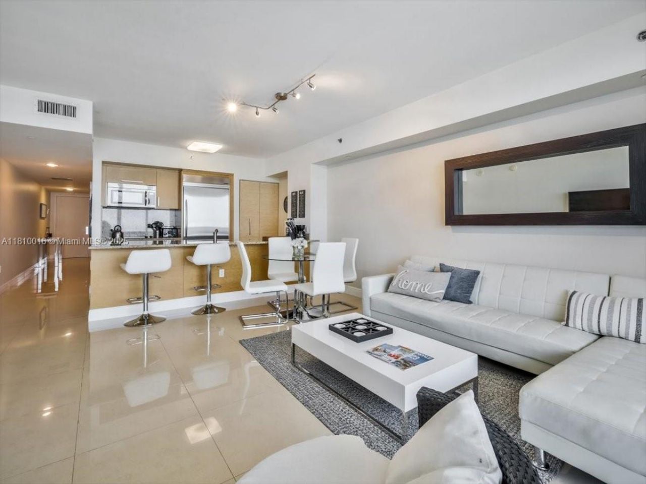 1830 S Ocean Dr, Unit 5009, Hallandale Beach, FL 33009 Photo
