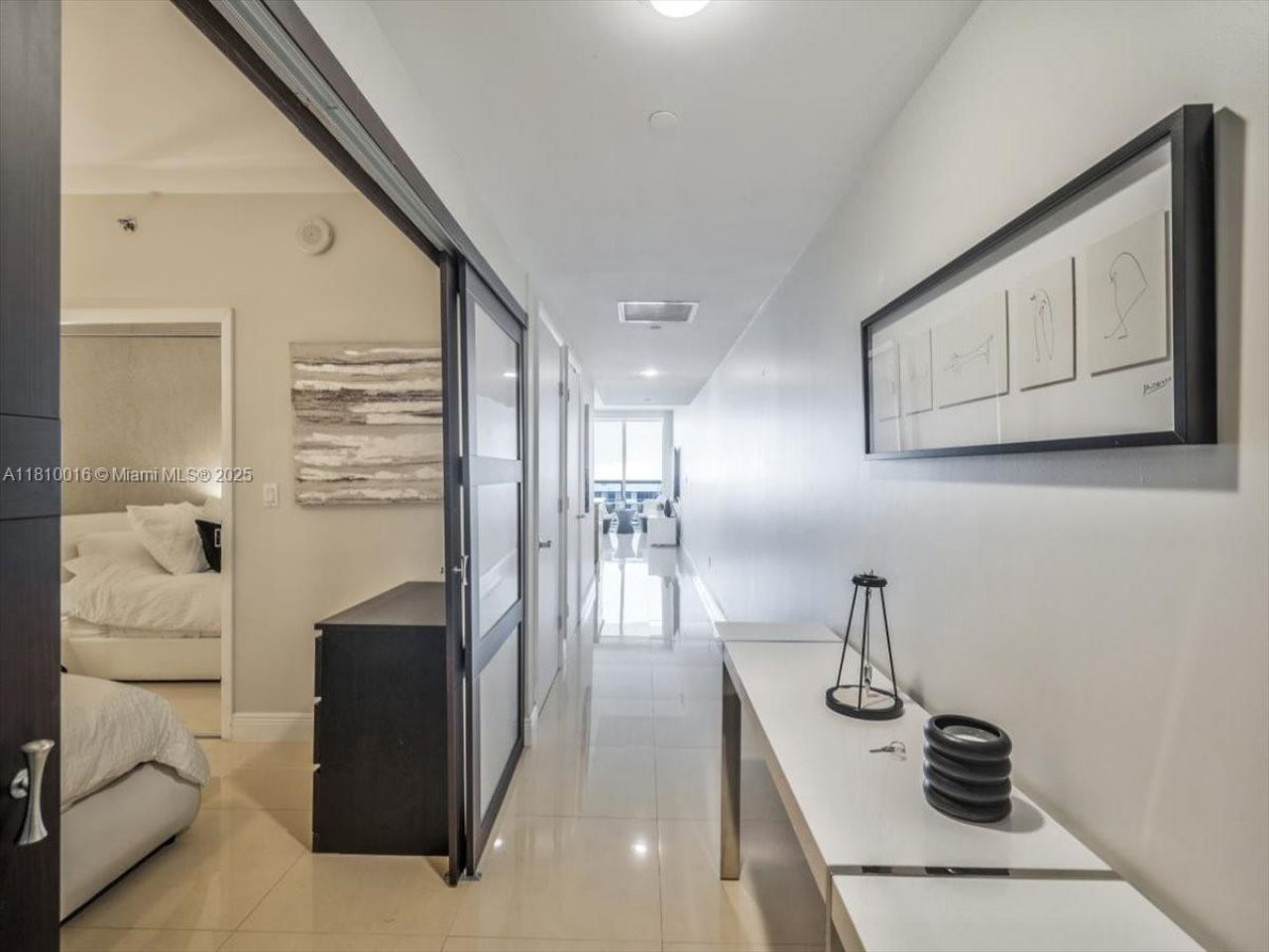 1830 S Ocean Dr, Unit 5009, Hallandale Beach, FL 33009 Photo