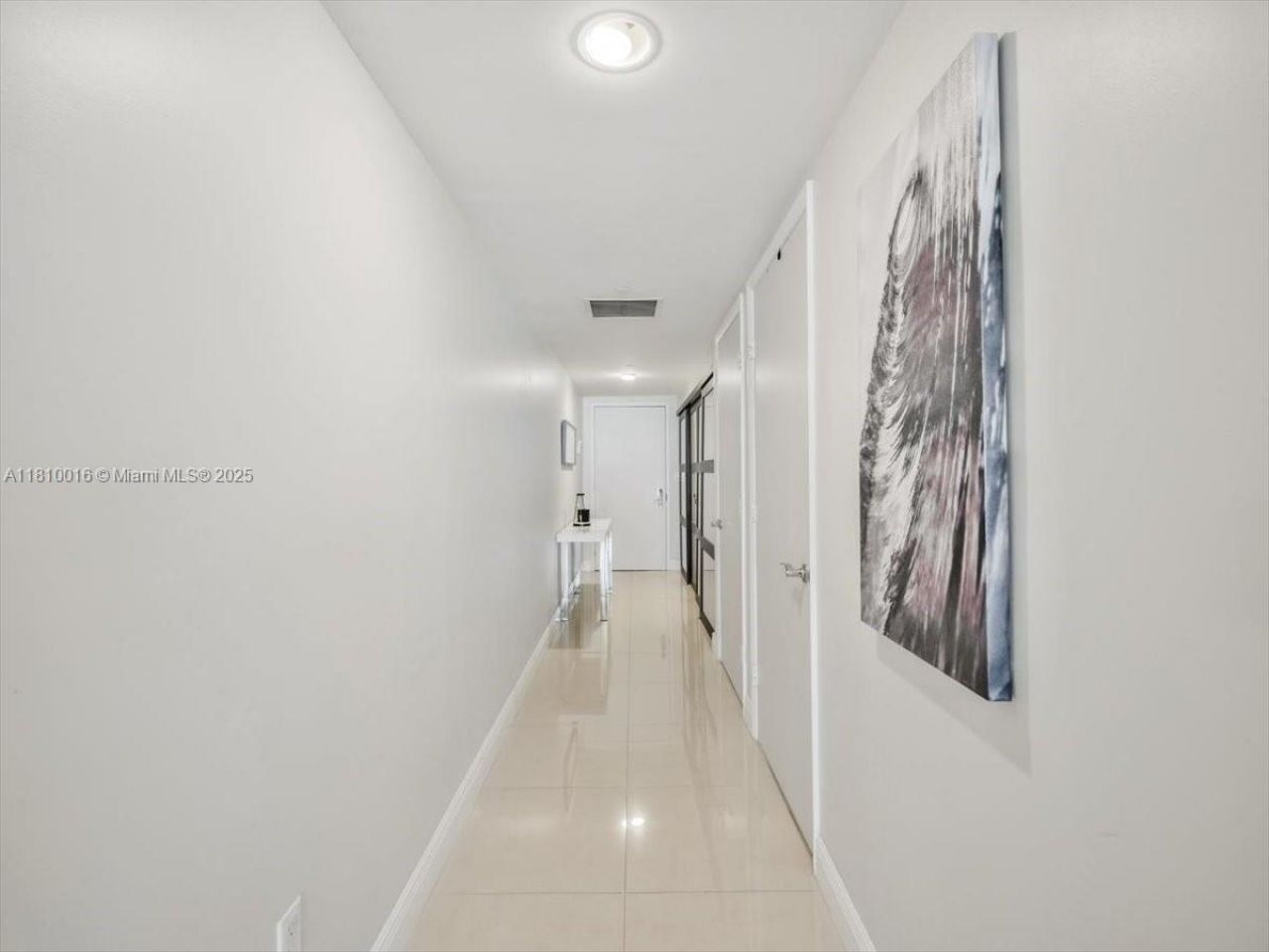 1830 S Ocean Dr, Unit 5009, Hallandale Beach, FL 33009 Photo