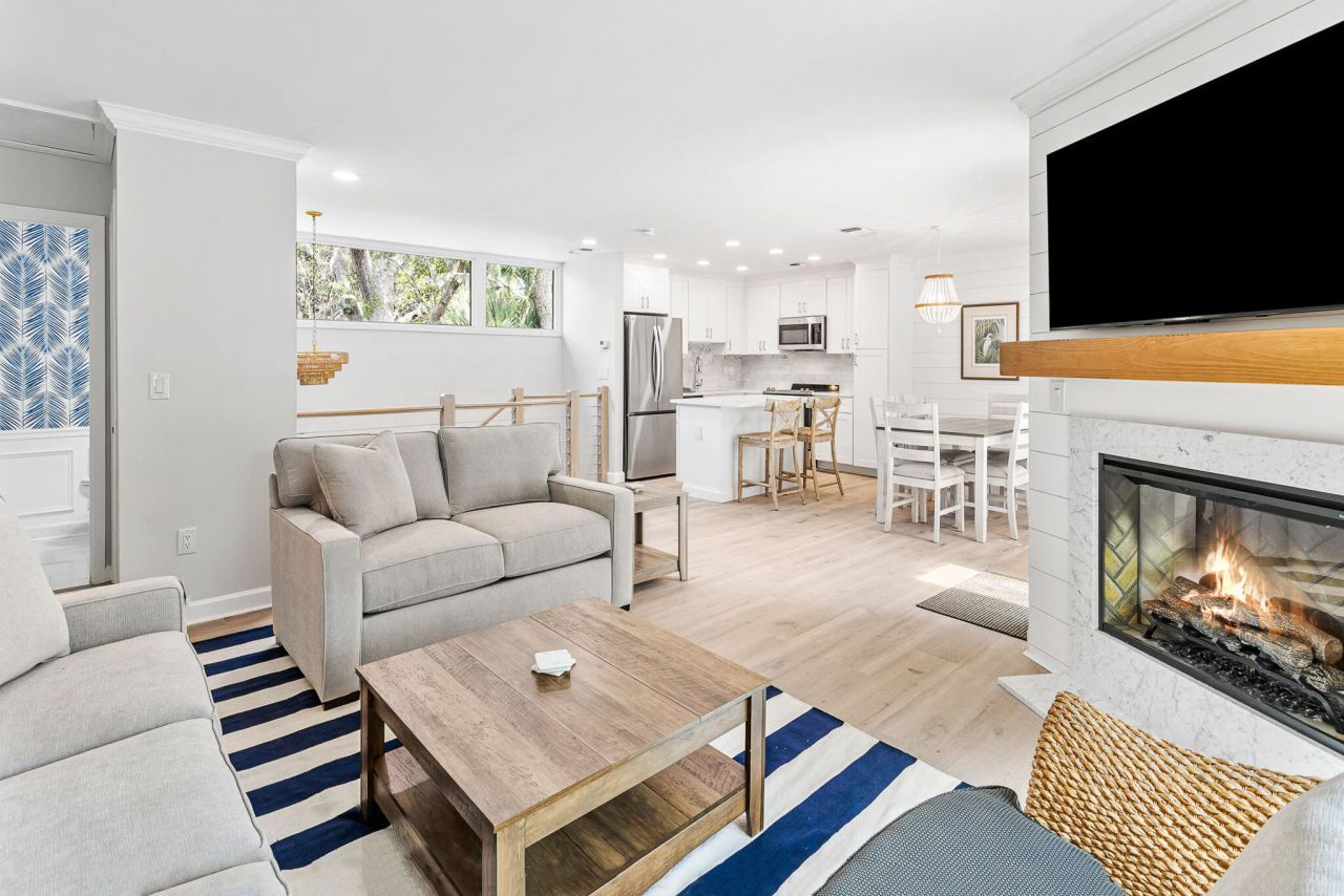 1355 Dunlin Court Photo 4