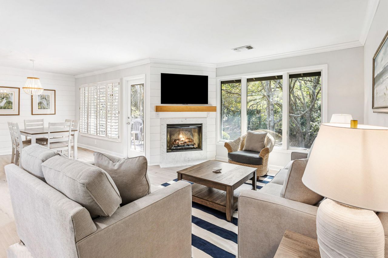 1355 Dunlin Court Photo 9