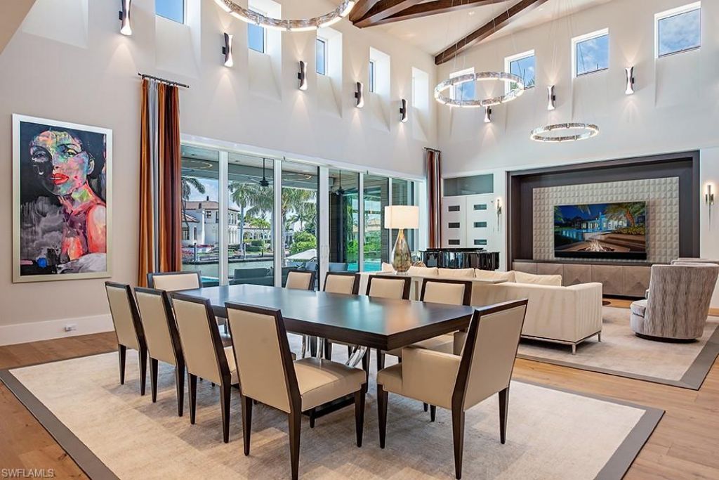 661 Galleon Dr, Naples, FL 34102 Photo