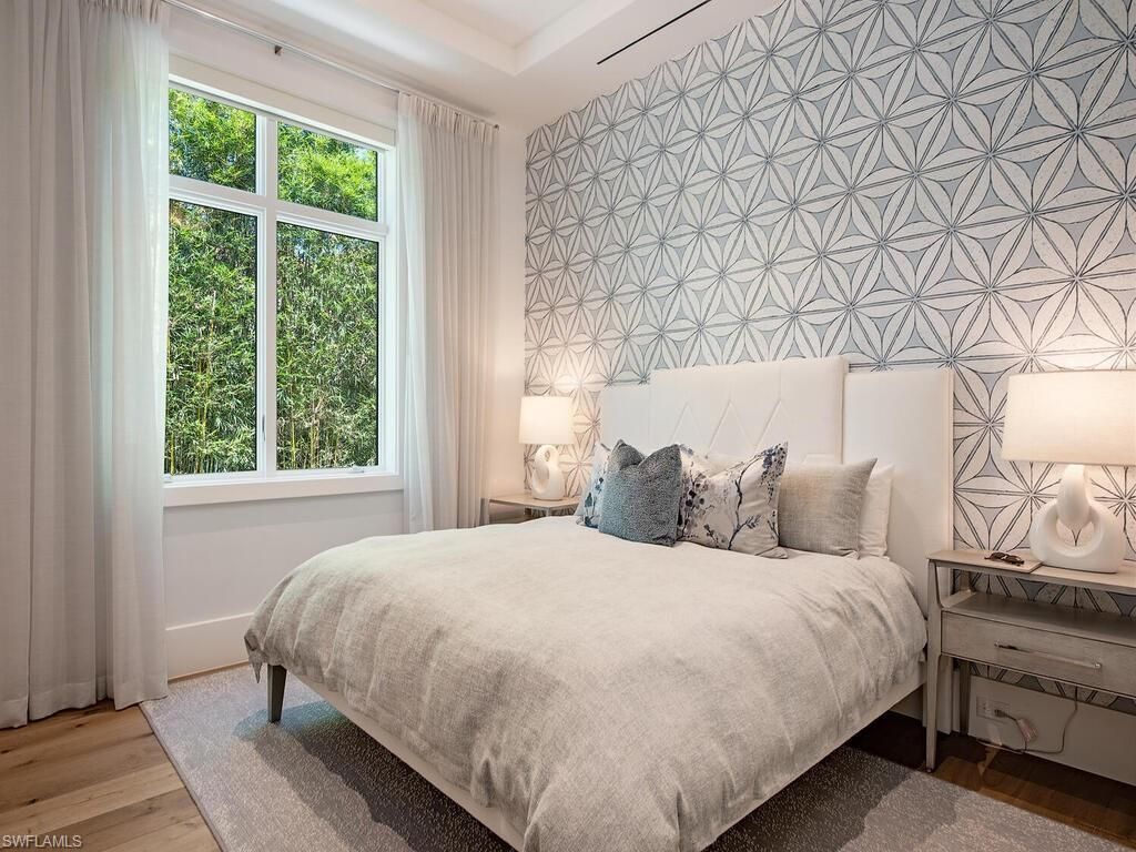 661 Galleon Dr, Naples, FL 34102 Photo