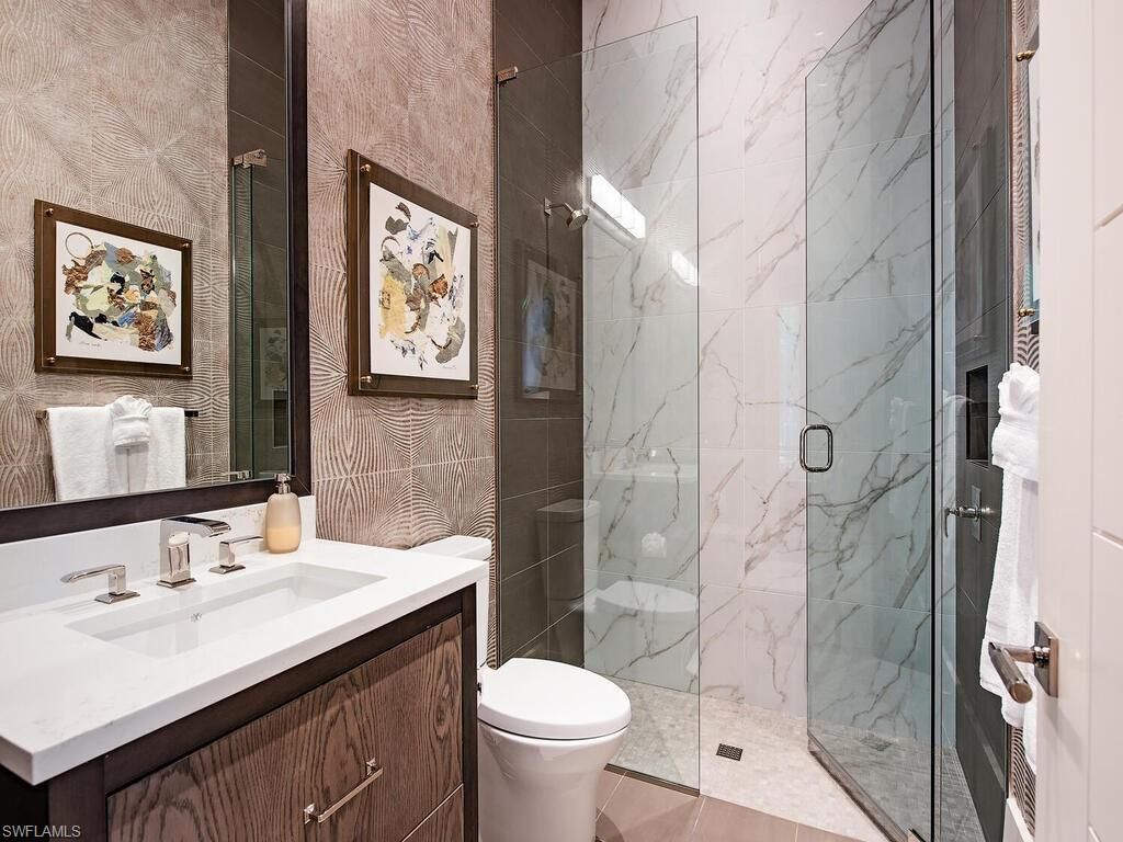 661 Galleon Dr, Naples, FL 34102 Photo