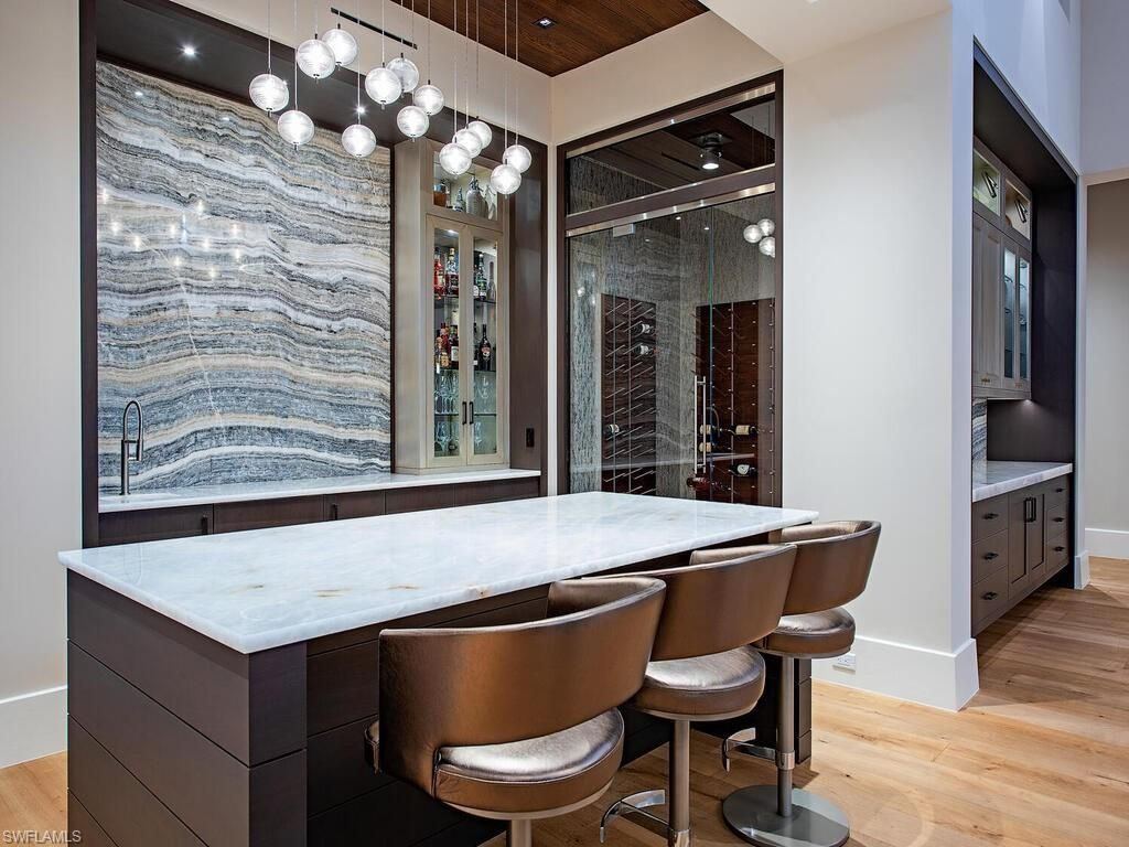 661 Galleon Dr, Naples, FL 34102 Photo