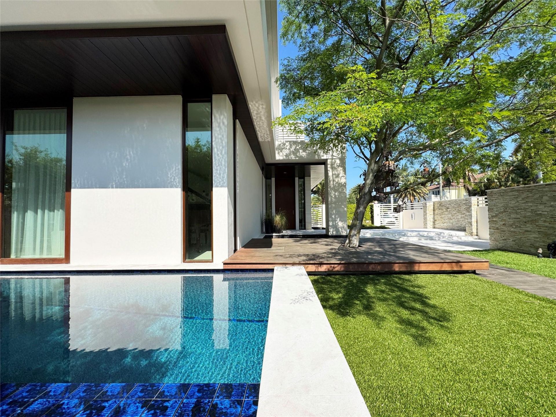 10 Pelican Drive, Fort Lauderdale, FL 33301 Photo