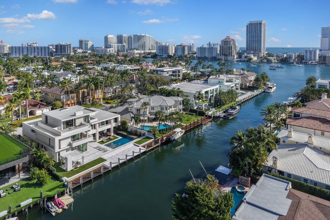 10 Pelican Drive, Fort Lauderdale, FL 33301 Photo