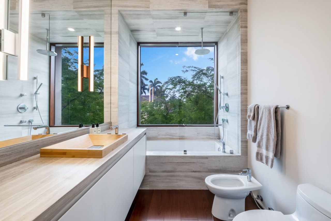 10 Pelican Drive, Fort Lauderdale, FL 33301 Photo