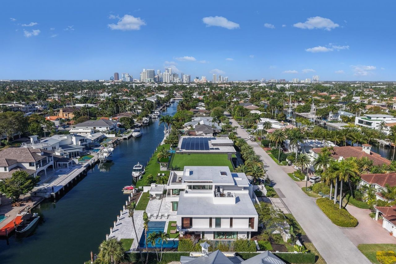 10 Pelican Drive, Fort Lauderdale, FL 33301 Photo