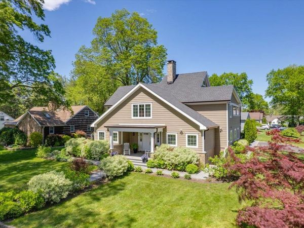 4 Clover Place, New Rochelle, NY 10805