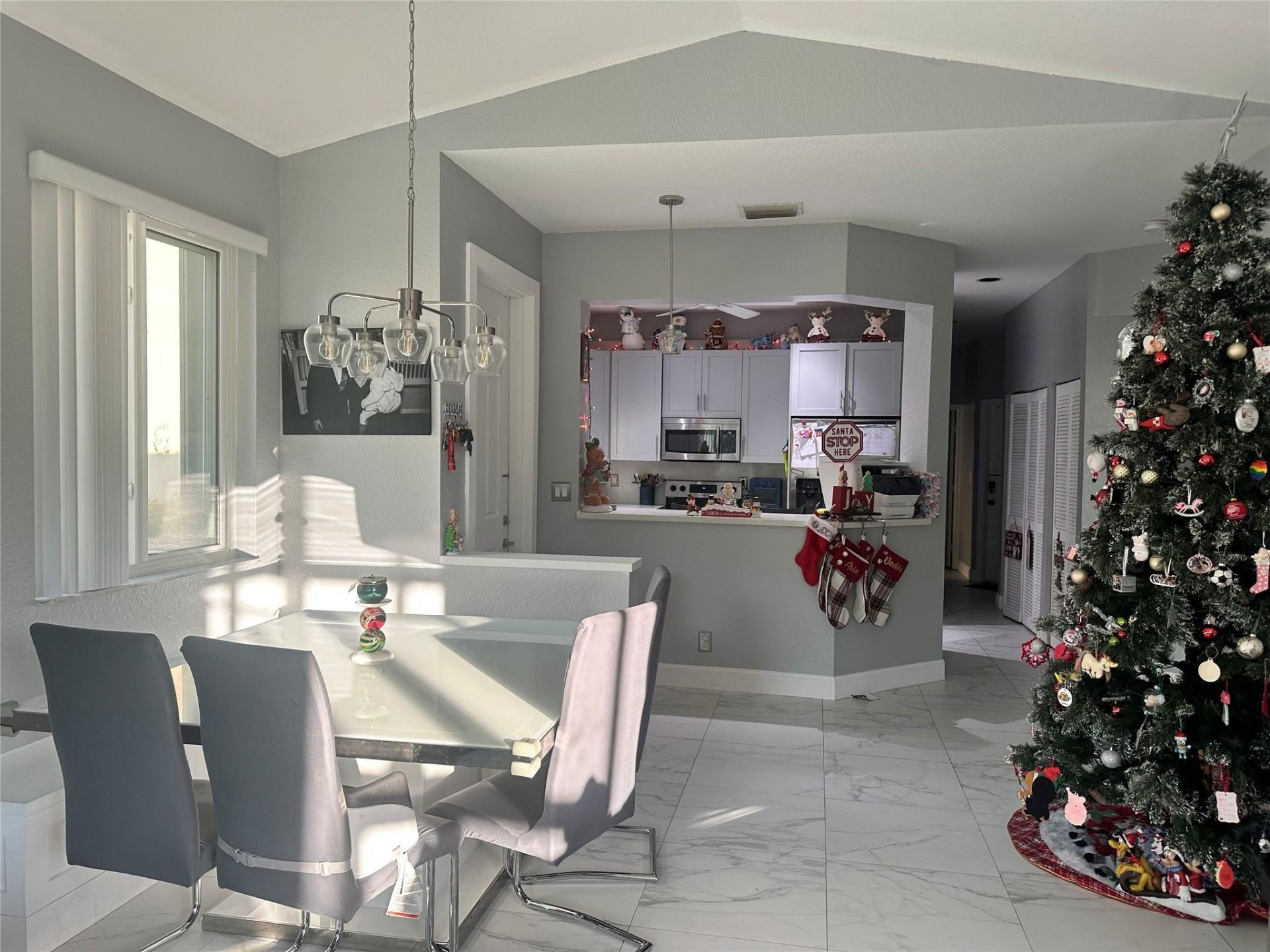 1102 SW 158th Avenue, Pembroke Pines, FL 33027 Photo