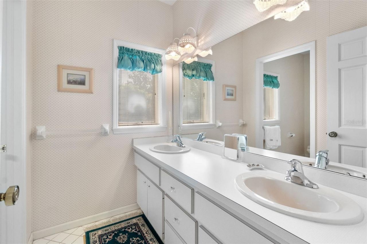 1671 South Drive, Sarasota, FL 34239 Photo