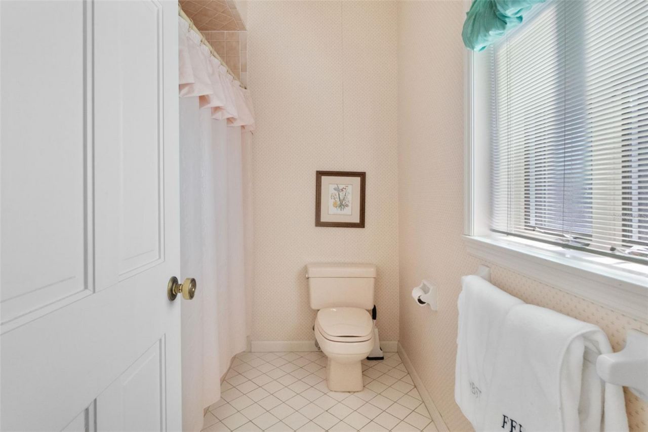 1671 South Drive, Sarasota, FL 34239 Photo