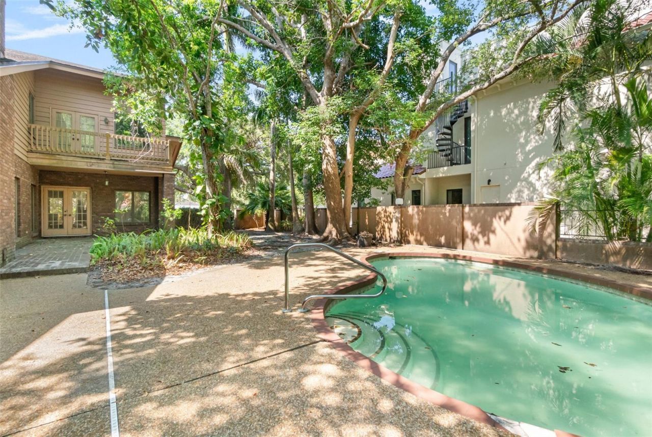 1671 South Drive, Sarasota, FL 34239 Photo