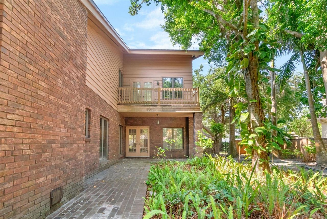 1671 South Drive, Sarasota, FL 34239 Photo