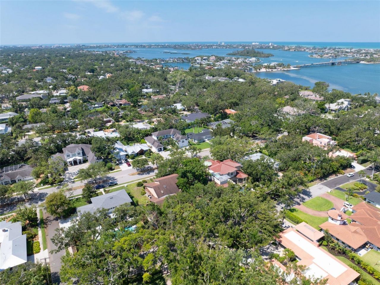 1671 South Drive, Sarasota, FL 34239 Photo