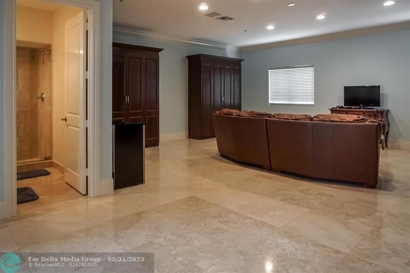 3035 Riomar Street, Fort Lauderdale, FL 33304 Photo