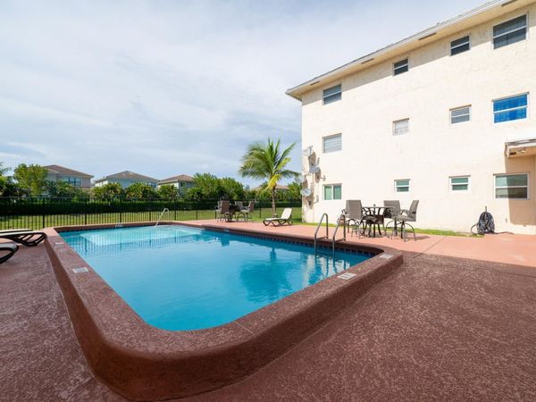 8821 NW 38th Drive, Unit 205a, Coral Springs, FL 33065