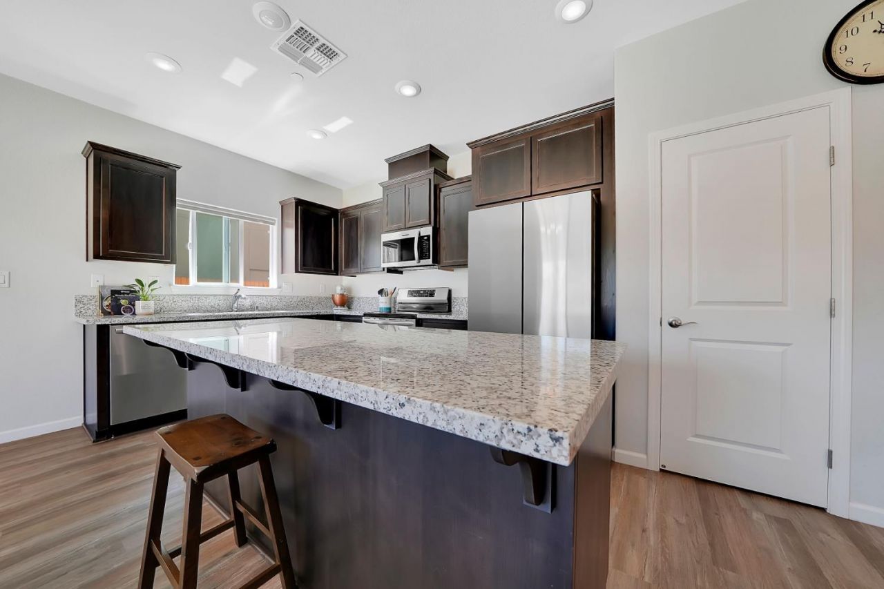 1336 River Run Cir, Ione, CA 95640 Photo