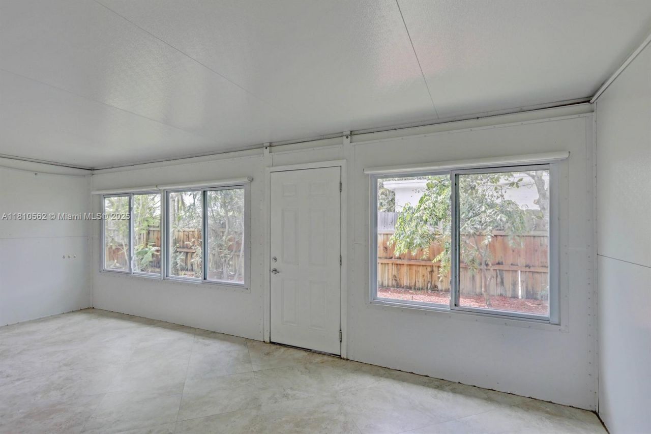 5156 Hartwick Ln, West Palm Beach, FL 33415 Photo