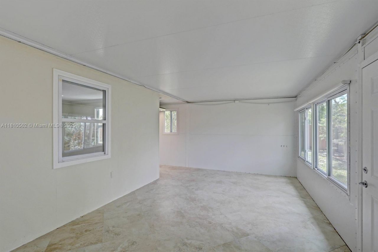 5156 Hartwick Ln, West Palm Beach, FL 33415 Photo