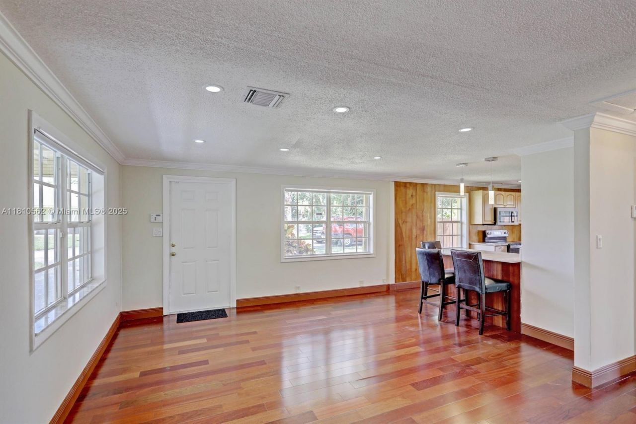 5156 Hartwick Ln, West Palm Beach, FL 33415 Photo