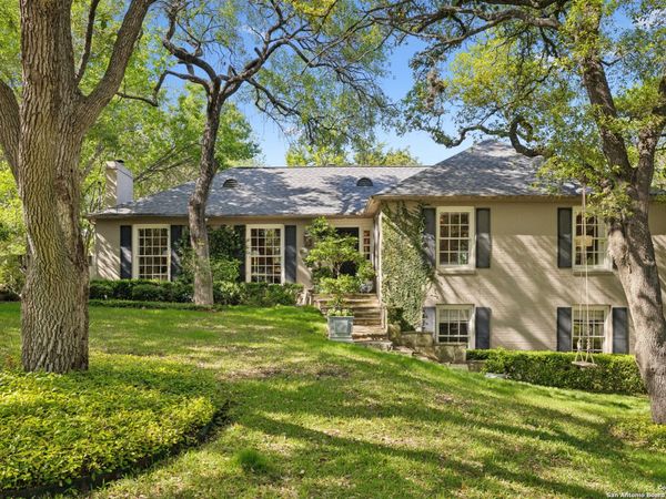 643 Terrell Rd, Terrell Hills, TX 78209