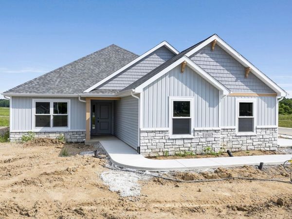 1550 Bracht Court, Huntertown, IN 46748