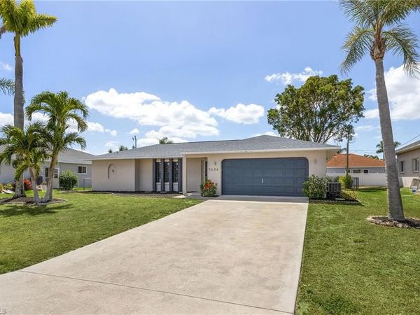 1424 SW 49th ST, CAPE CORAL, FL 33914