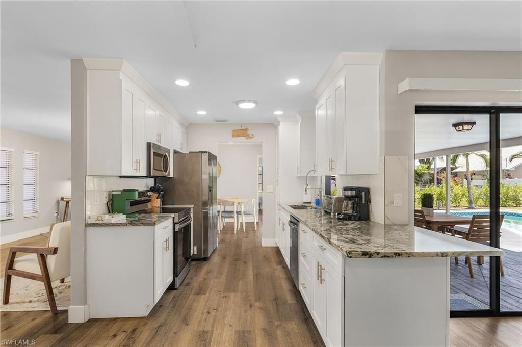 1424 SW 49th St, Cape Coral, FL 33914 Photo