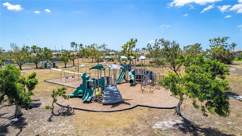 1424 SW 49th St, Cape Coral, FL 33914 Photo