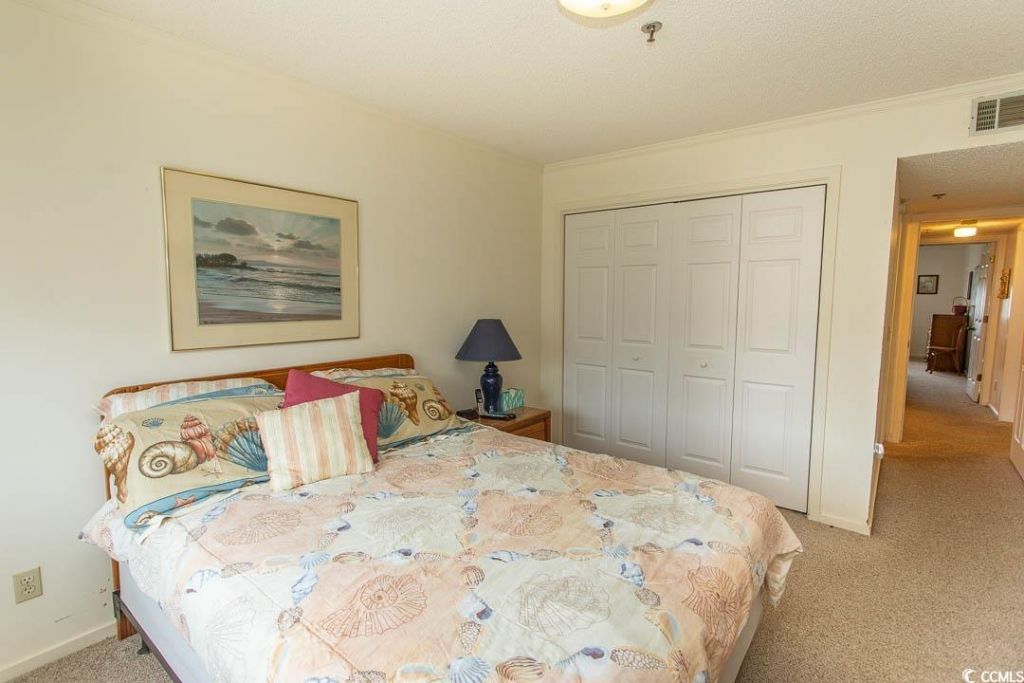 305 N Hillside Dr. Photo 18