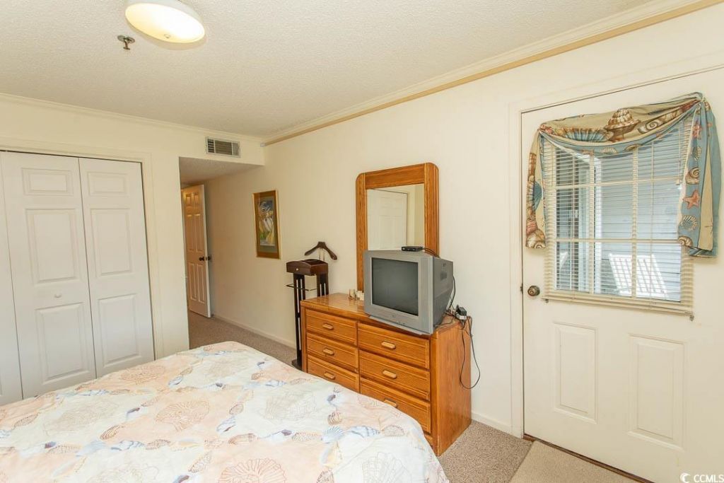 305 N Hillside Dr. Photo 19