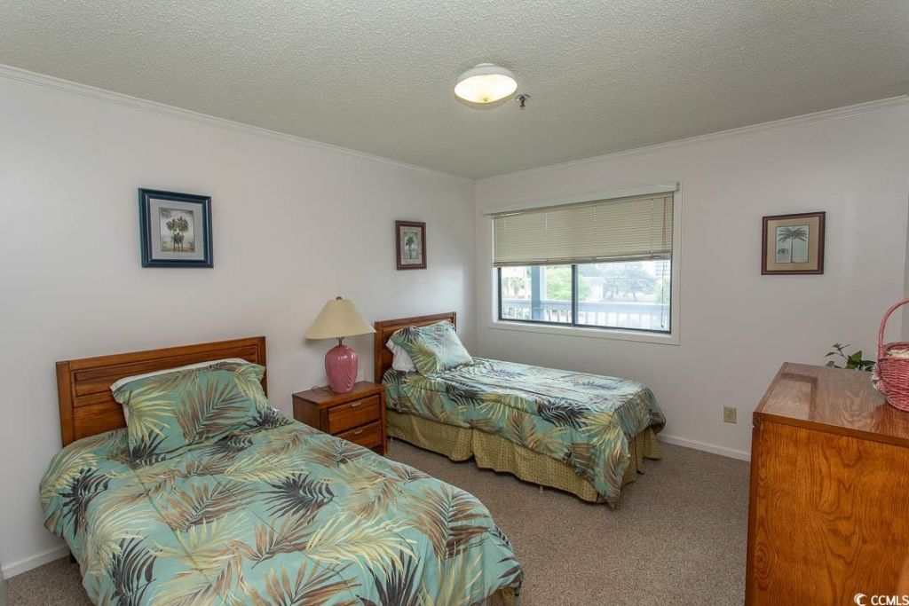 305 N Hillside Dr. Photo 26