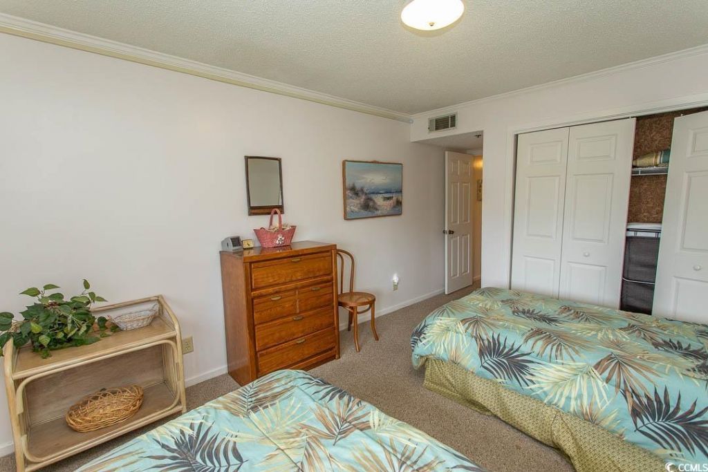 305 N Hillside Dr. Photo 29