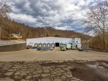 McColloch, Wheeling, WV 26003