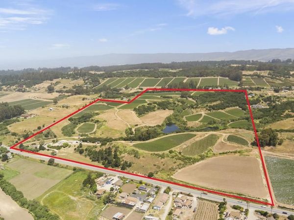 Hall Road, Royal Oaks, CA 95076