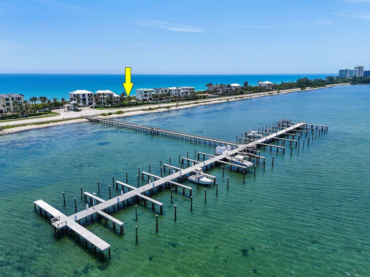 8128 S Ocean Drive, Jensen Beach, FL 34957 Photo