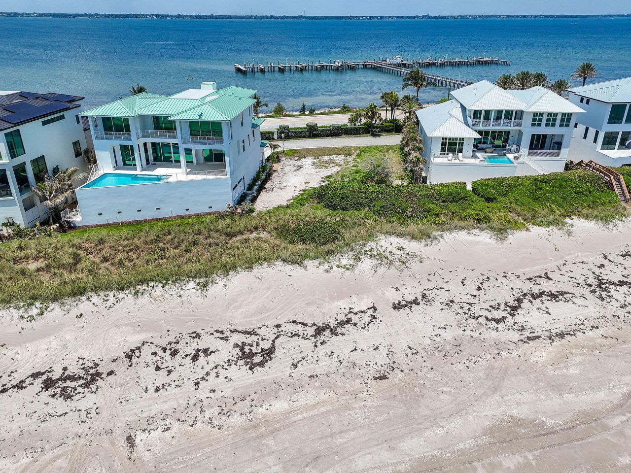 8128 S Ocean Drive, Jensen Beach, FL 34957 Photo