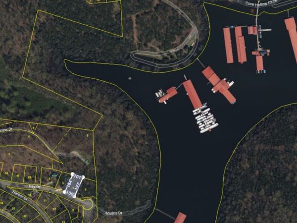 6 Bay Dr, Lancaster, TN 38569