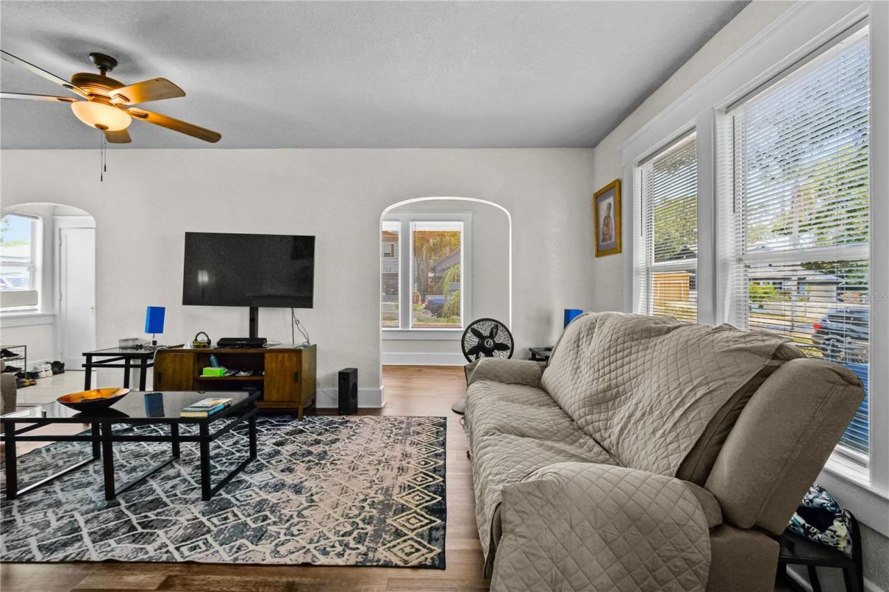 766 13th Avenue S, Saint Petersburg, FL 33701 Photo