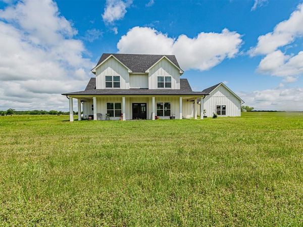 5808 County Road 4120, Campbell, TX 75422