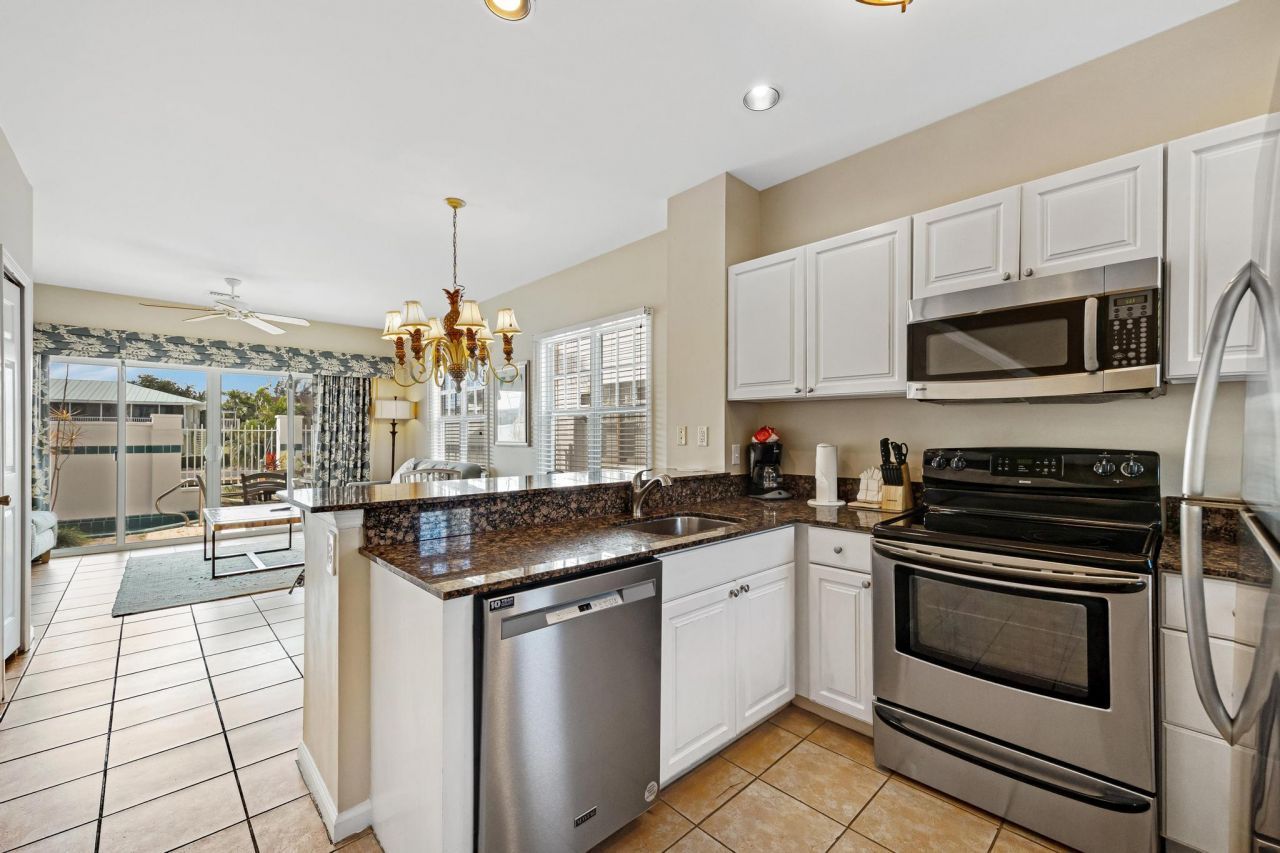 7021 Harbor Village Drive, Duck Key, FL 33050 Photo