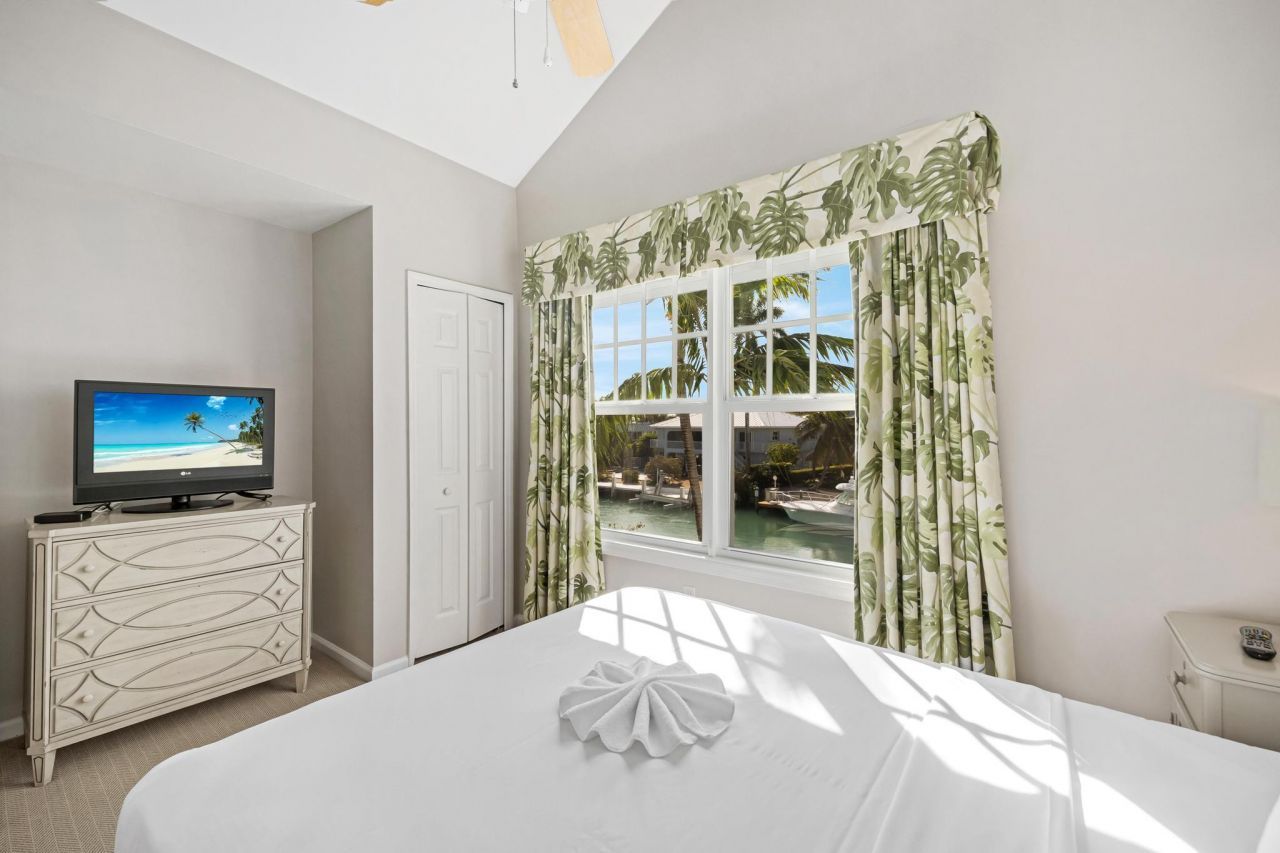 7021 Harbor Village Drive, Duck Key, FL 33050 Photo