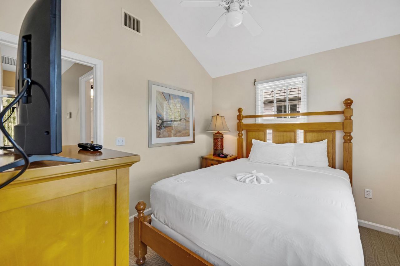 7021 Harbor Village Drive, Duck Key, FL 33050 Photo