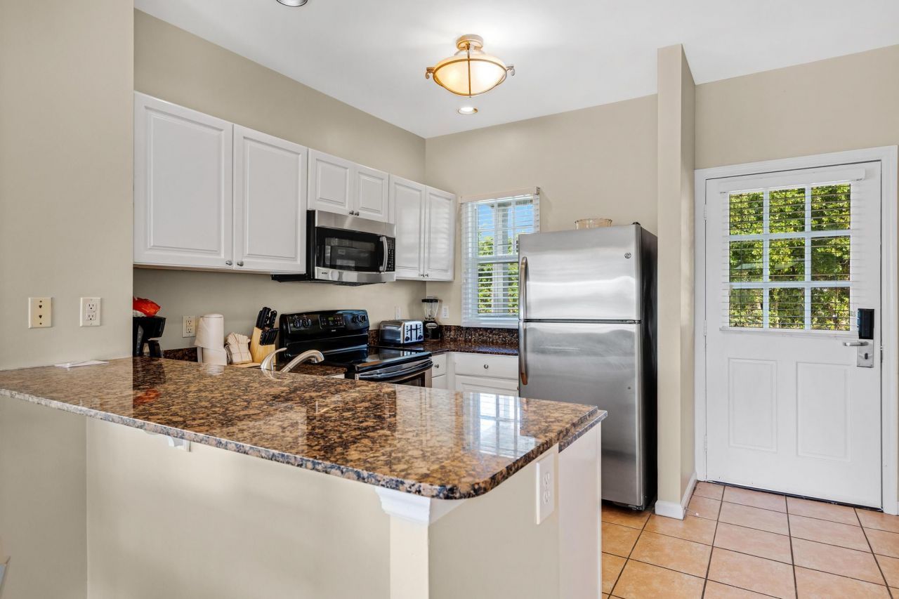 7021 Harbor Village Drive, Duck Key, FL 33050 Photo