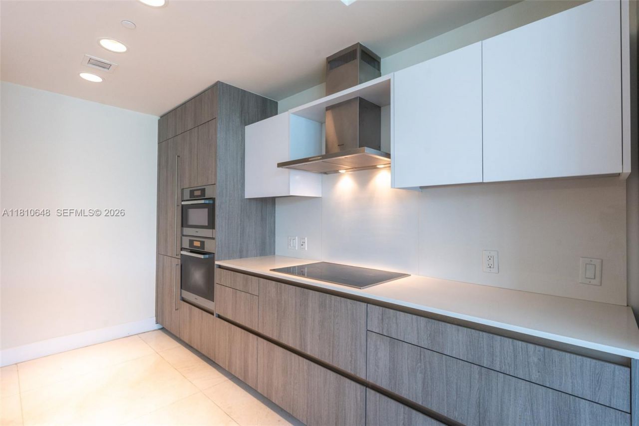 360 Ocean Dr, Unit 205S, Key Biscayne, FL 33149 Photo