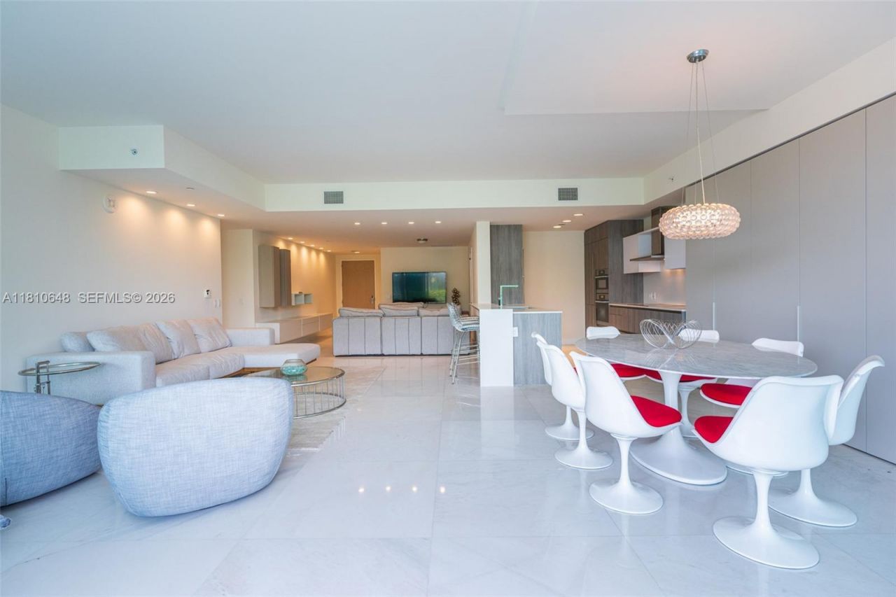 360 Ocean Dr, Unit 205S, Key Biscayne, FL 33149 Photo