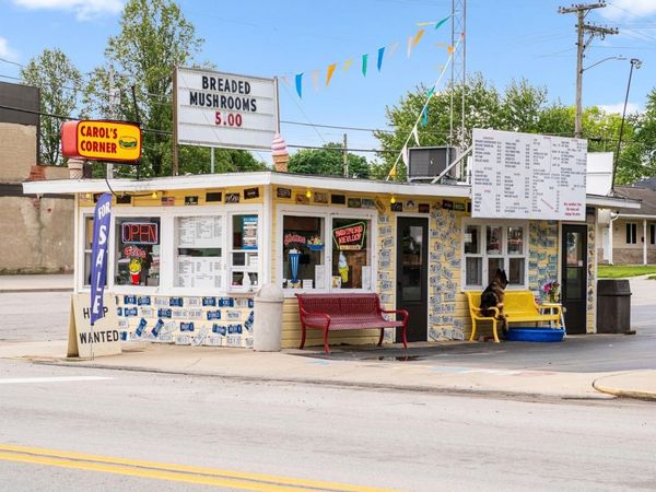 101 N State Street, South Whitley, IN 46787